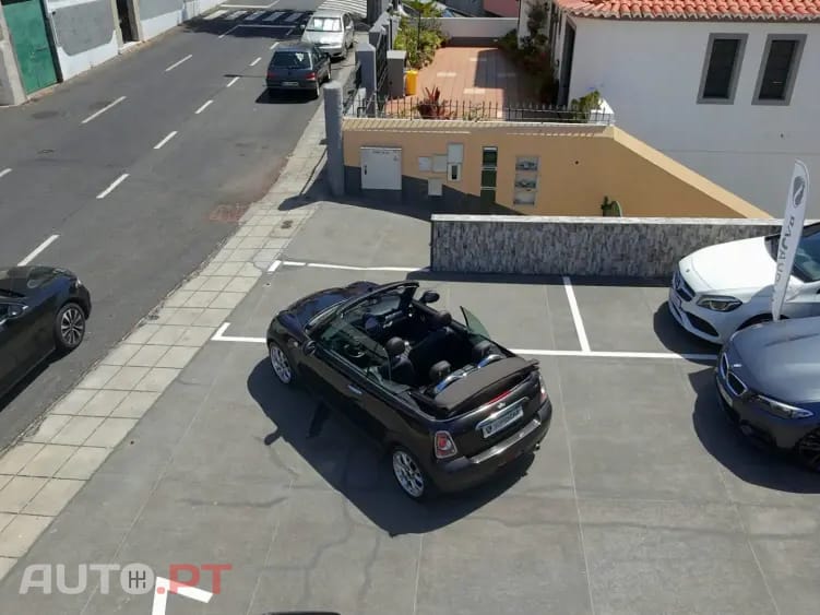 MINI Cabrio Cooper D