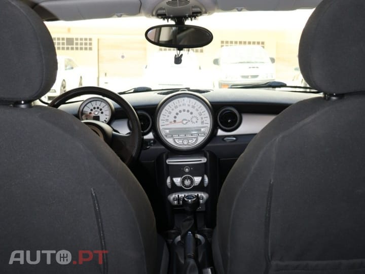 MINI Cooper One 1.4