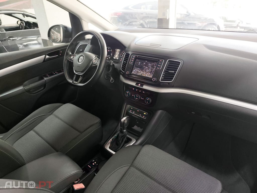 Volkswagen Sharan 2.0 TDI Blue Confortline DSG