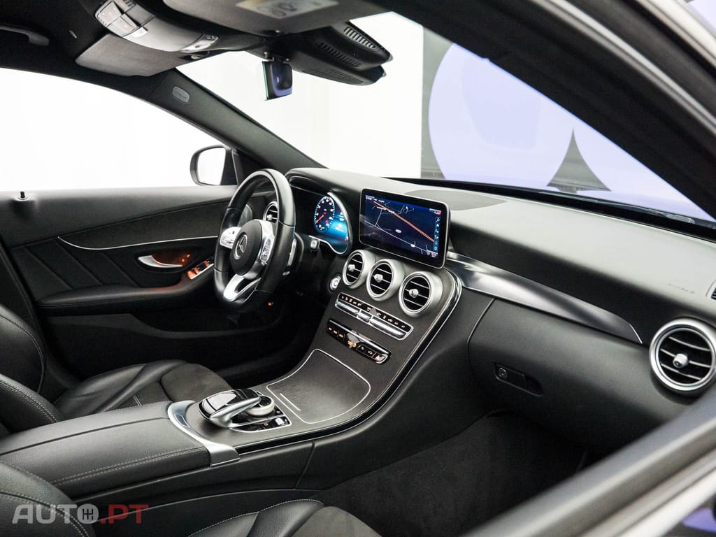 Mercedes-Benz C 300 de AMG Line