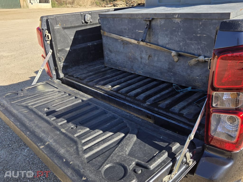Isuzu D-Max Space Cab 4WD L