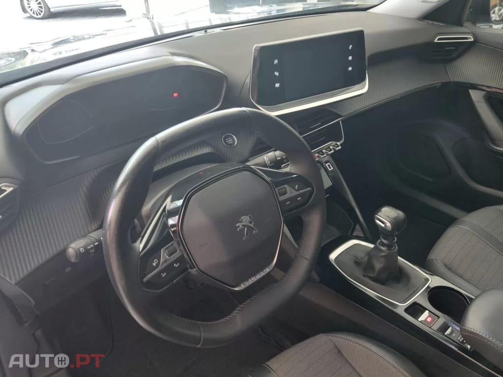 Peugeot 2008 PureTech 100 Stop&Start Active Pack