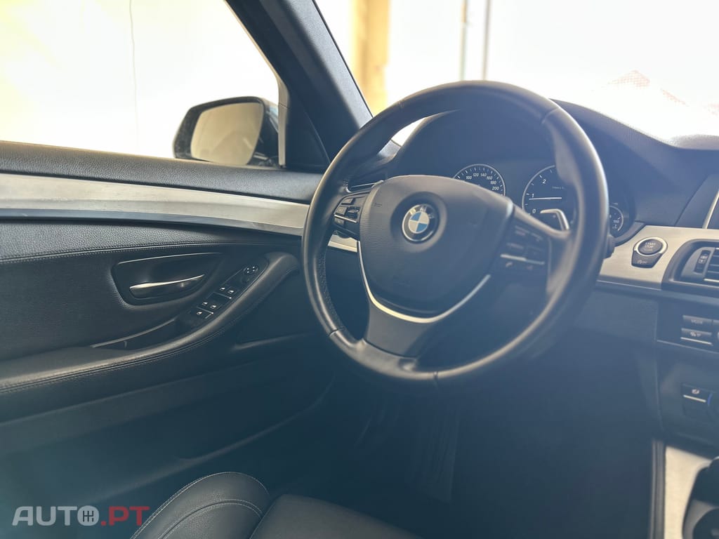 BMW 520 d Line Luxury Auto