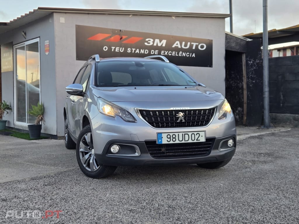 Peugeot 2008 1.2 PureTech Allure