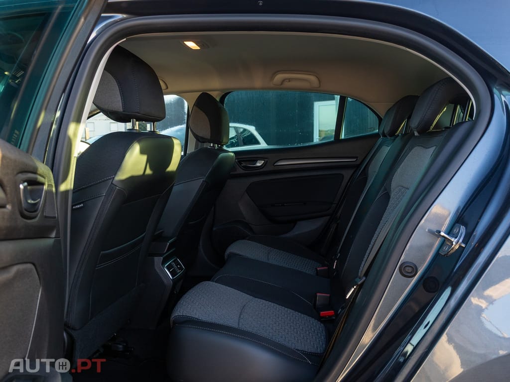 Renault Mégane 1.5 Blue dCi Edição Limitada