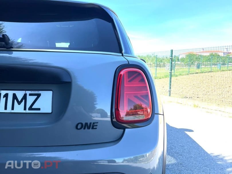 MINI Cooper One Classic Auto