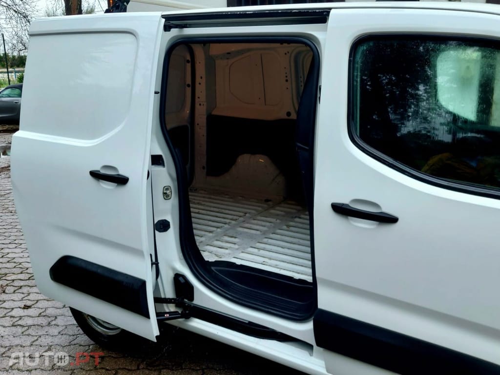 Citroën Berlingo 1.5 BlueHDi M Club — fotografia 4