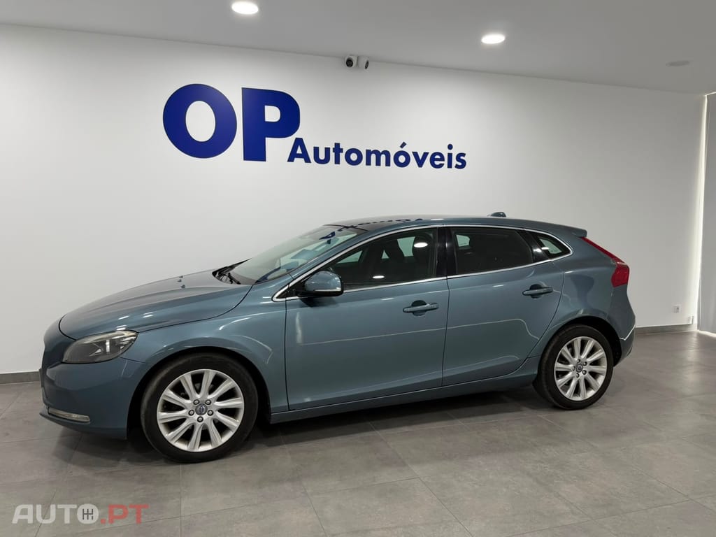 Volvo V40 1.6 D2 Momentum