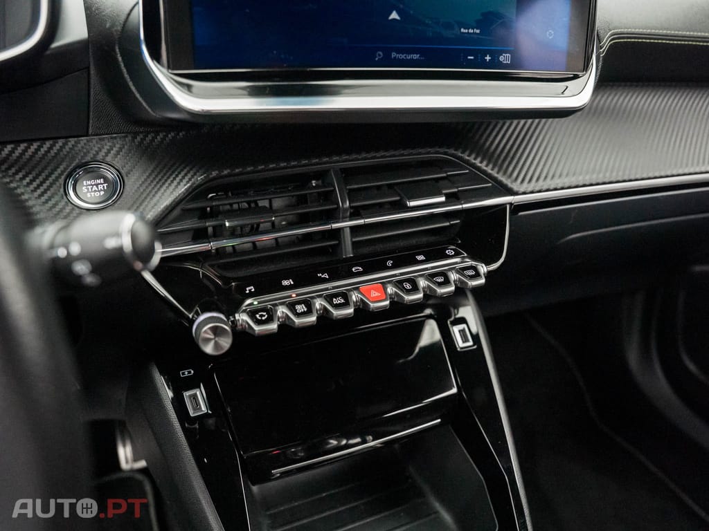 Peugeot 2008 1.2 PureTech GT Line EAT8