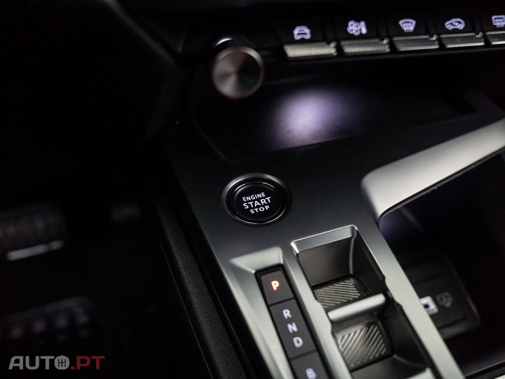 Peugeot 308 1.6 Hybrid Active Pack e-EAT8