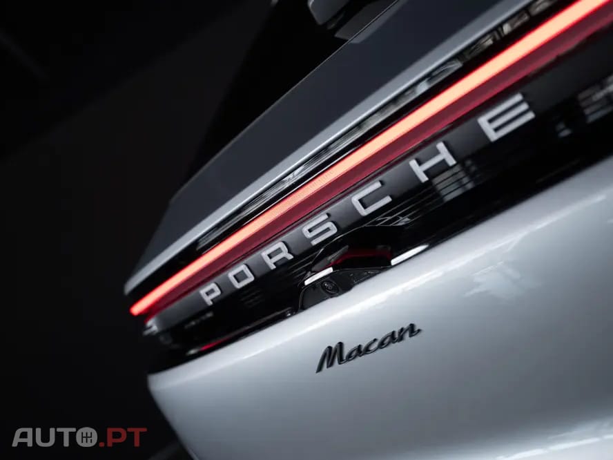 Porsche Macan Electric