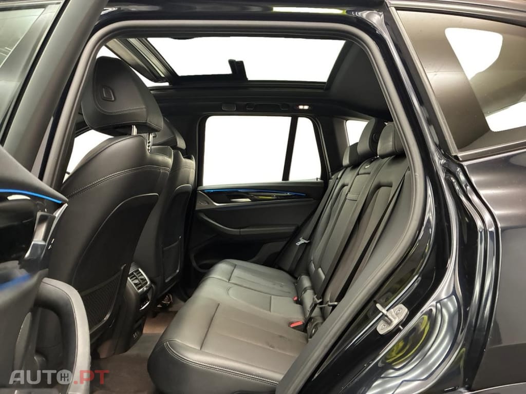 BMW iX3 M Sport Impressive