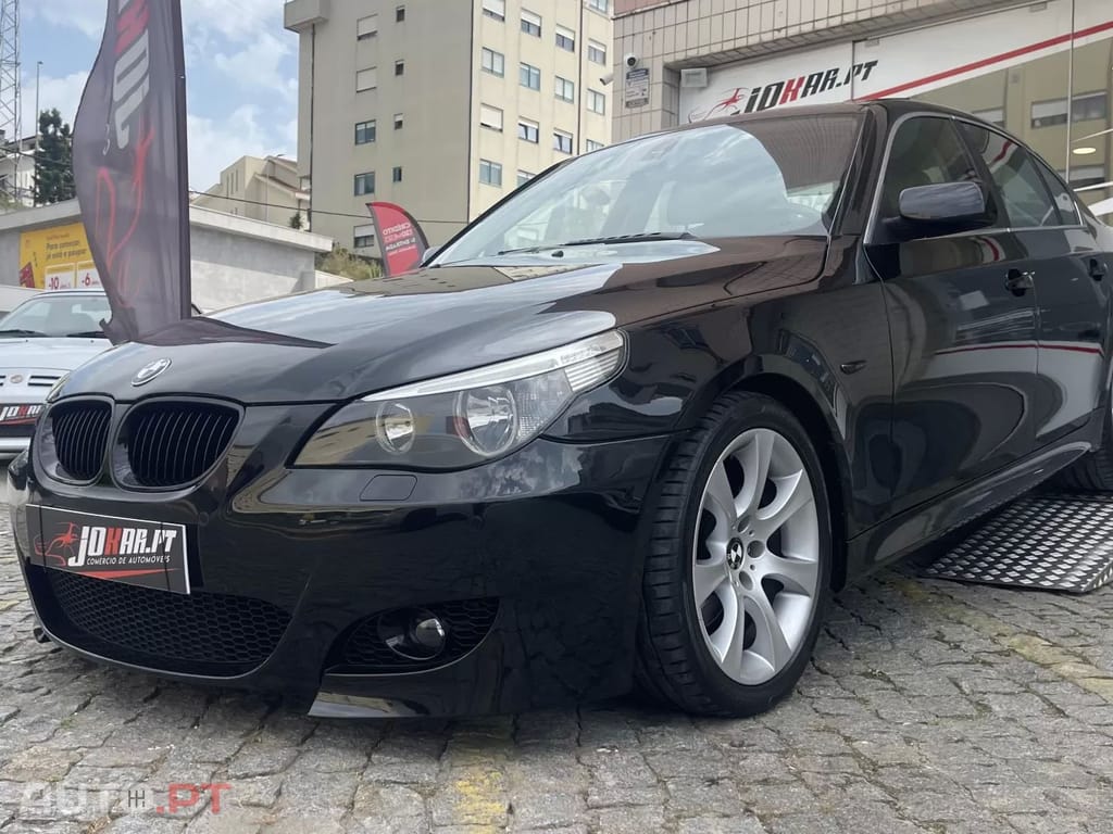 BMW 530 DA SPORT LOOK M (NACIONAL)
