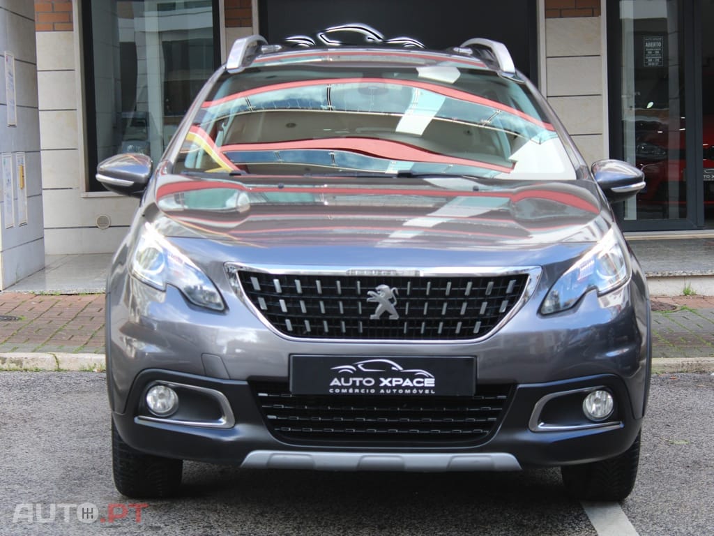 Peugeot 2008 1.2 PureTech Allure