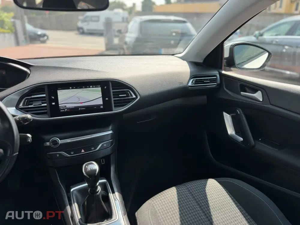 Peugeot 308 SW 1.2 PureTech Active Pack