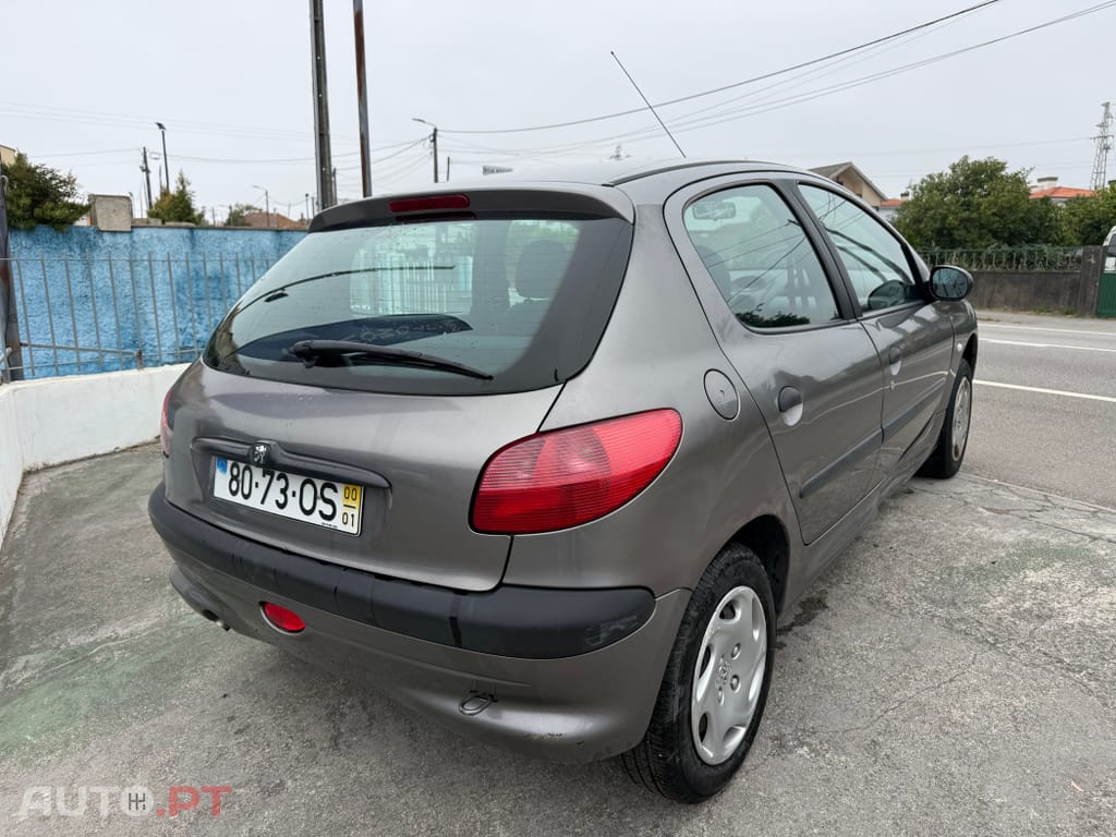 Peugeot 206 1.1 XR