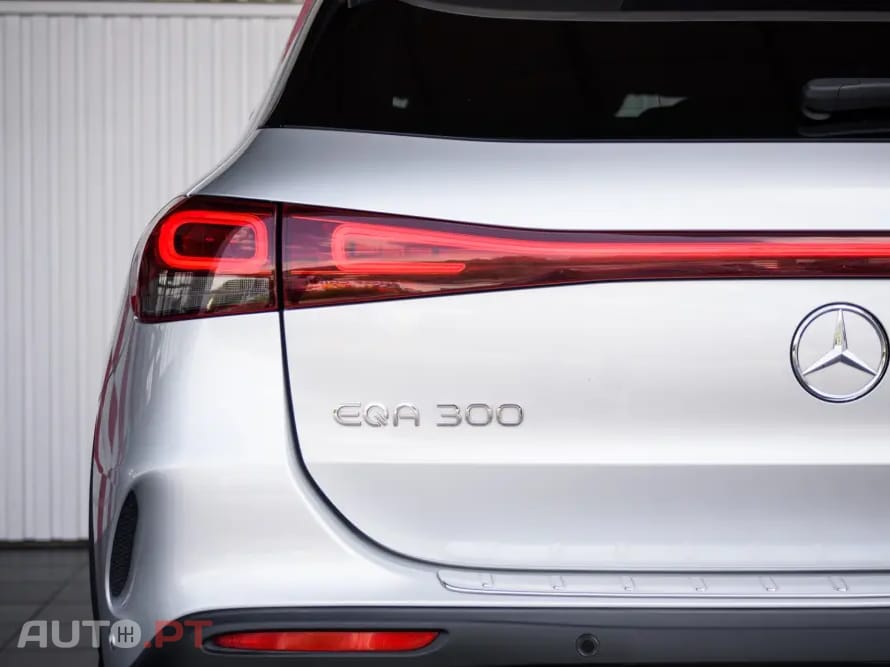 Mercedes-Benz EQA 300 4Matic AMG Line