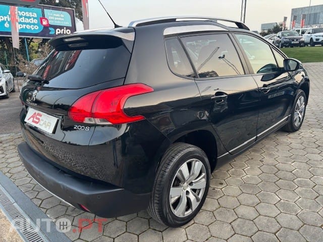 Peugeot 2008 1.6 BlueHDi Style