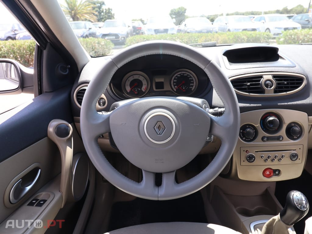 Renault Clio 1.2 16V Confort