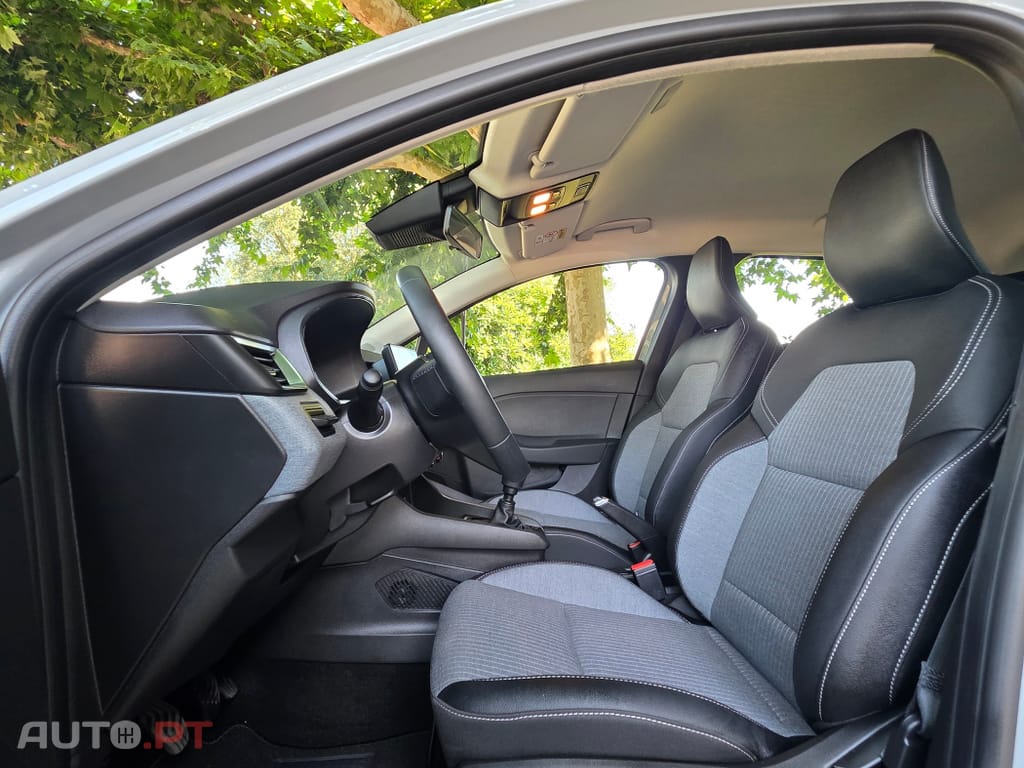 Renault Clio BLUE dCi 100 BUSINESS EDITION