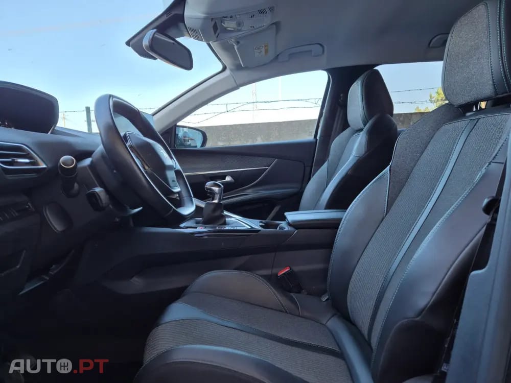 Peugeot 3008 1.5 BlueHDi Allure