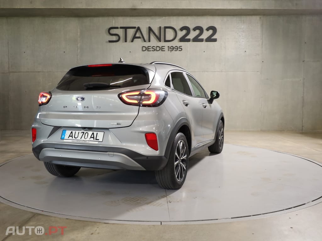 Ford Puma 1.0 EcoBoost MHEV Titanium Design