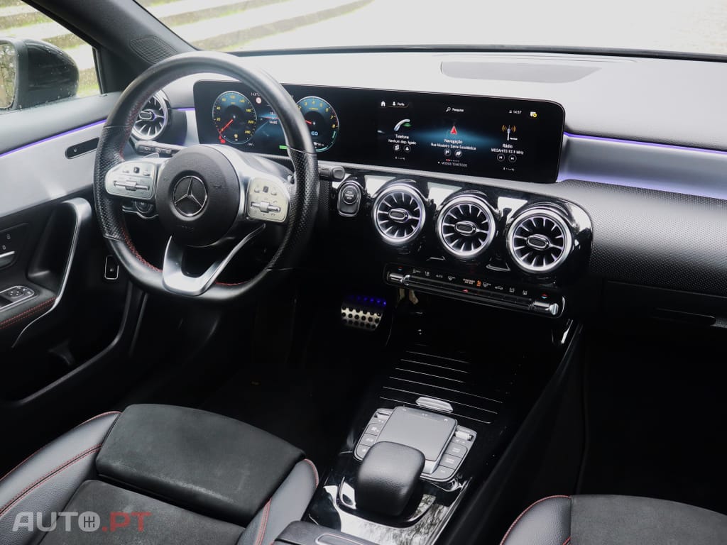 Mercedes-Benz A 250 e AMG Line