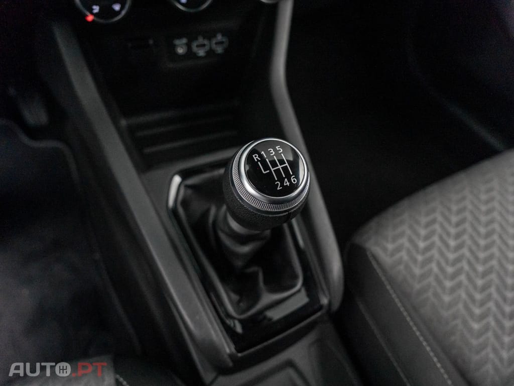 Renault Clio 1.0 TCe Limited Bi-Fuel