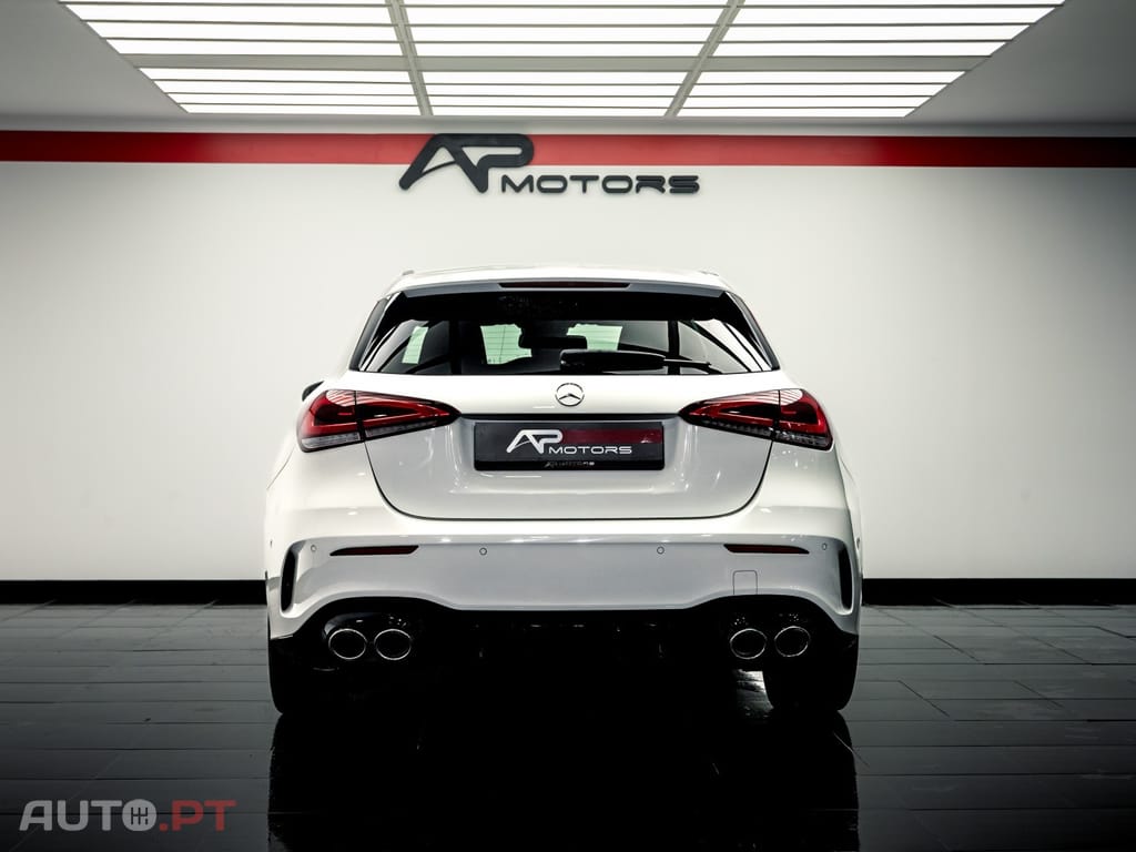 Mercedes-Benz A 250 e AMG Line