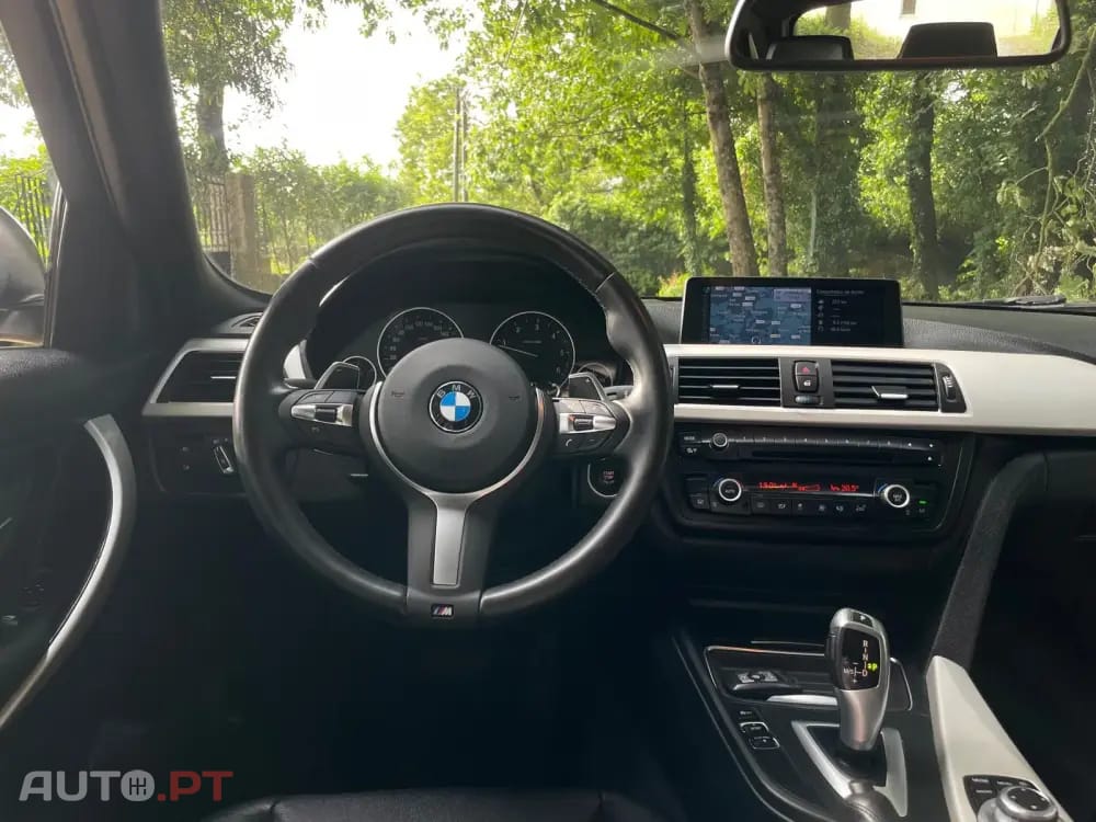 BMW 320 d Touring xDrive Pack M Auto