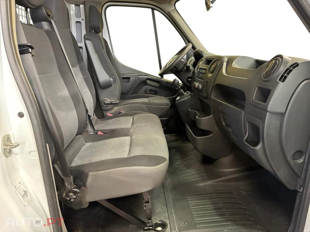 Renault Master 2.3 dCi L2 3.5T Confort