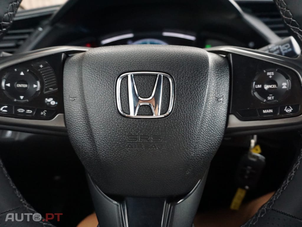 Honda Civic 1.6 i-DTEC Elegance Navi