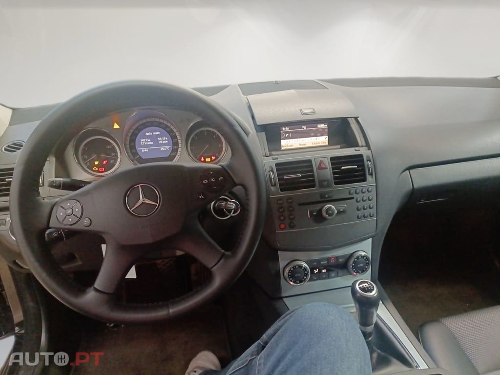 Mercedes-Benz C 220 CDi Classic BlueEfficiency
