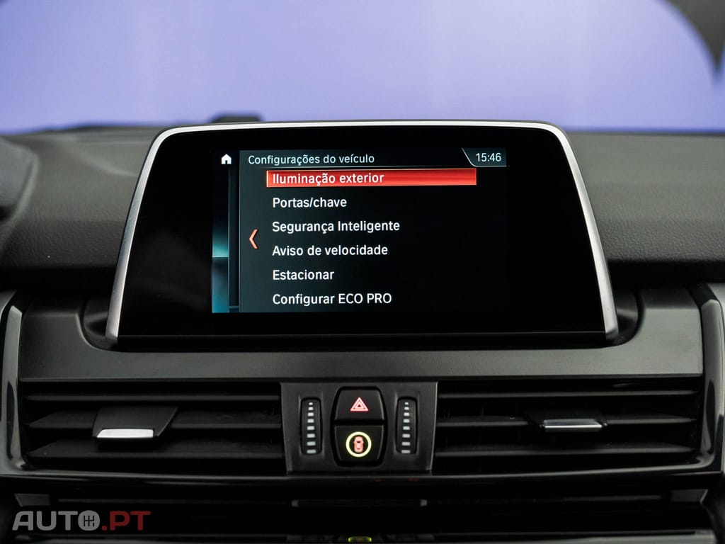 BMW 216 d Auto