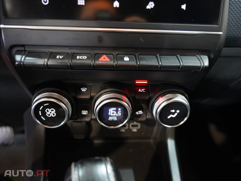 Renault Arkana 1.6 E-Tech Business