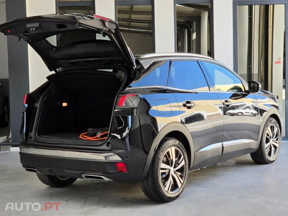 Peugeot 3008 1.6 Hybrid GT Pack e-EAT8
