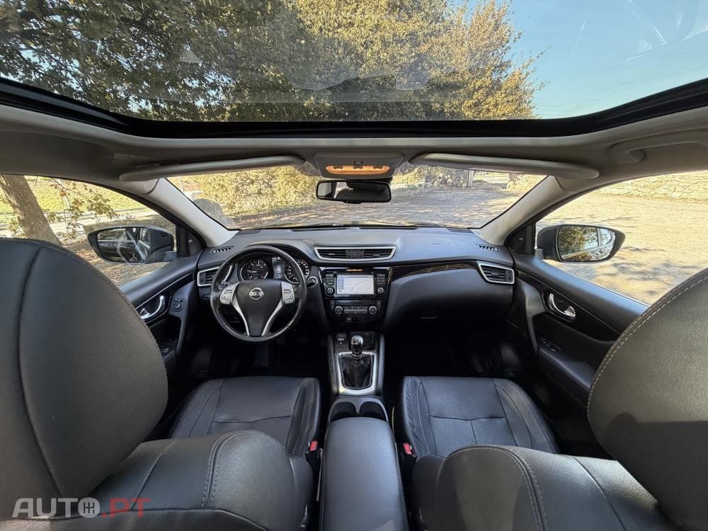 Nissan Qashqai 1.6 dCi Tekna 19 Pele