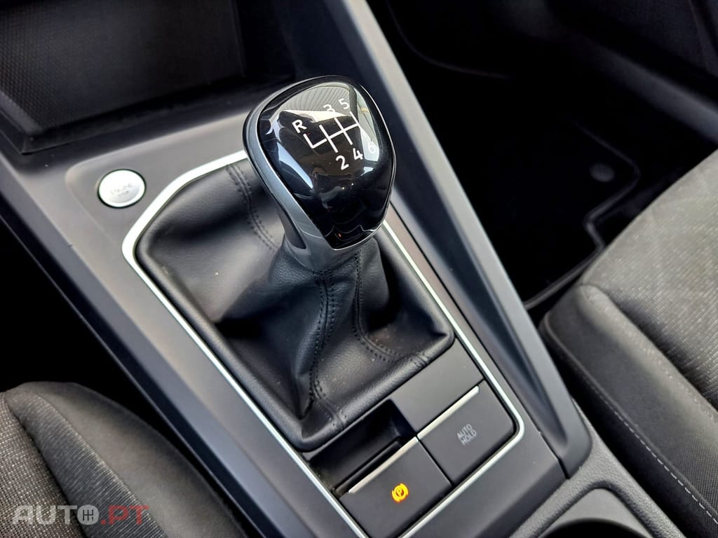 Volkswagen Golf 1.0 TSI Life