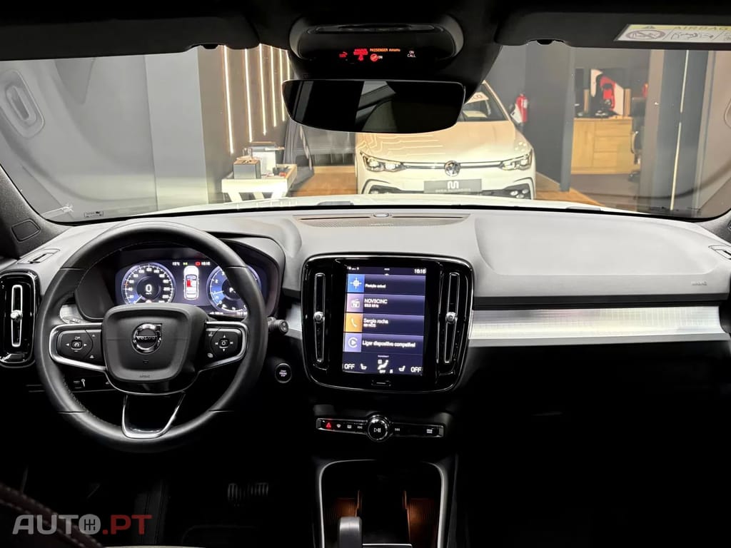 Volvo XC40 1.5 T3 Momentum