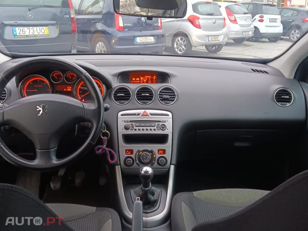 Peugeot 308 1.6 HDi Executive