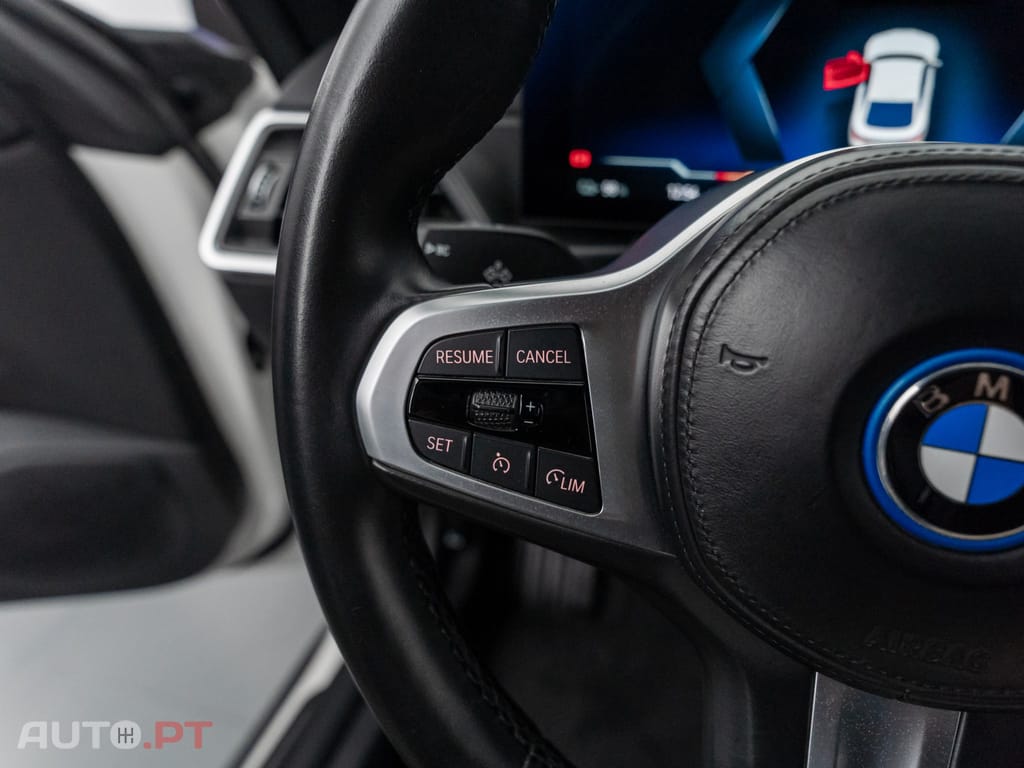 BMW i4 eDrive40 Pack Desportivo M