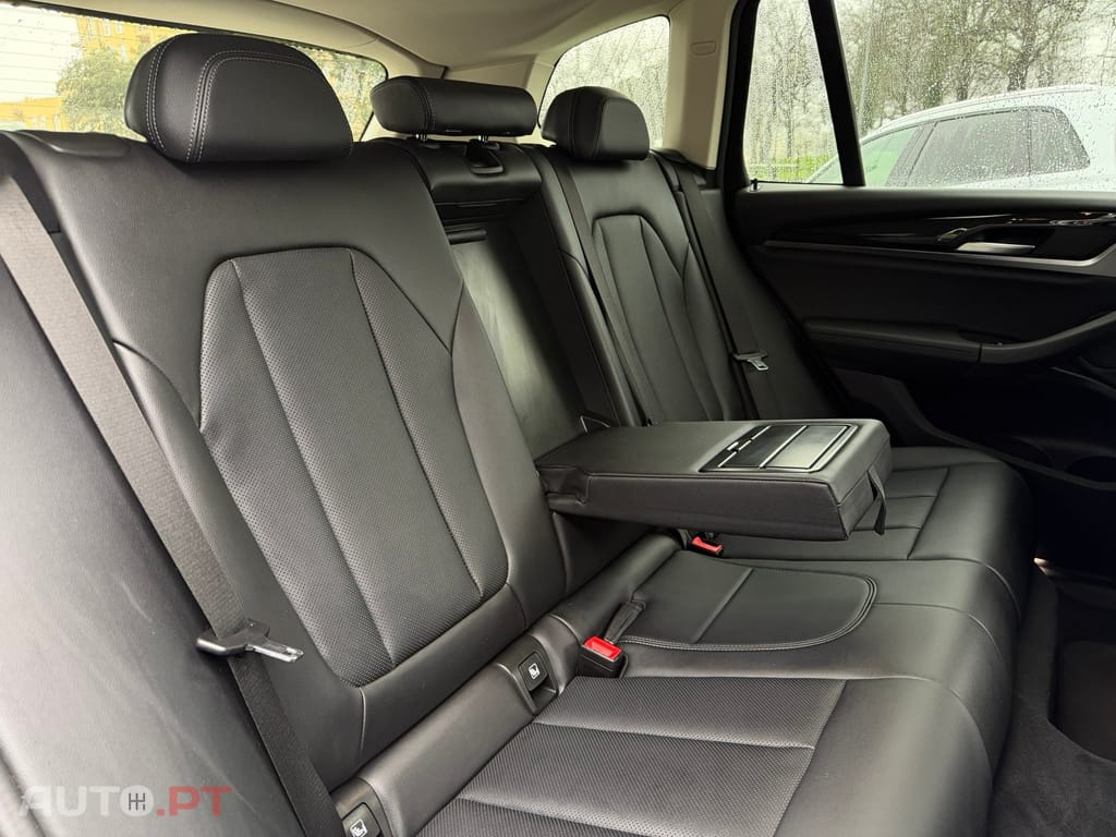 BMW X3 30 e xDrive Advantage