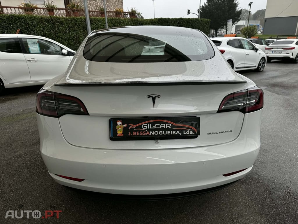 Tesla Model 3 Long Range AWD Dual Motor