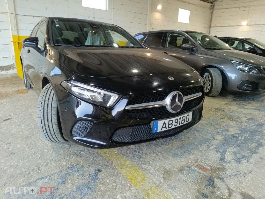 Mercedes-Benz A 250 e Style Plus