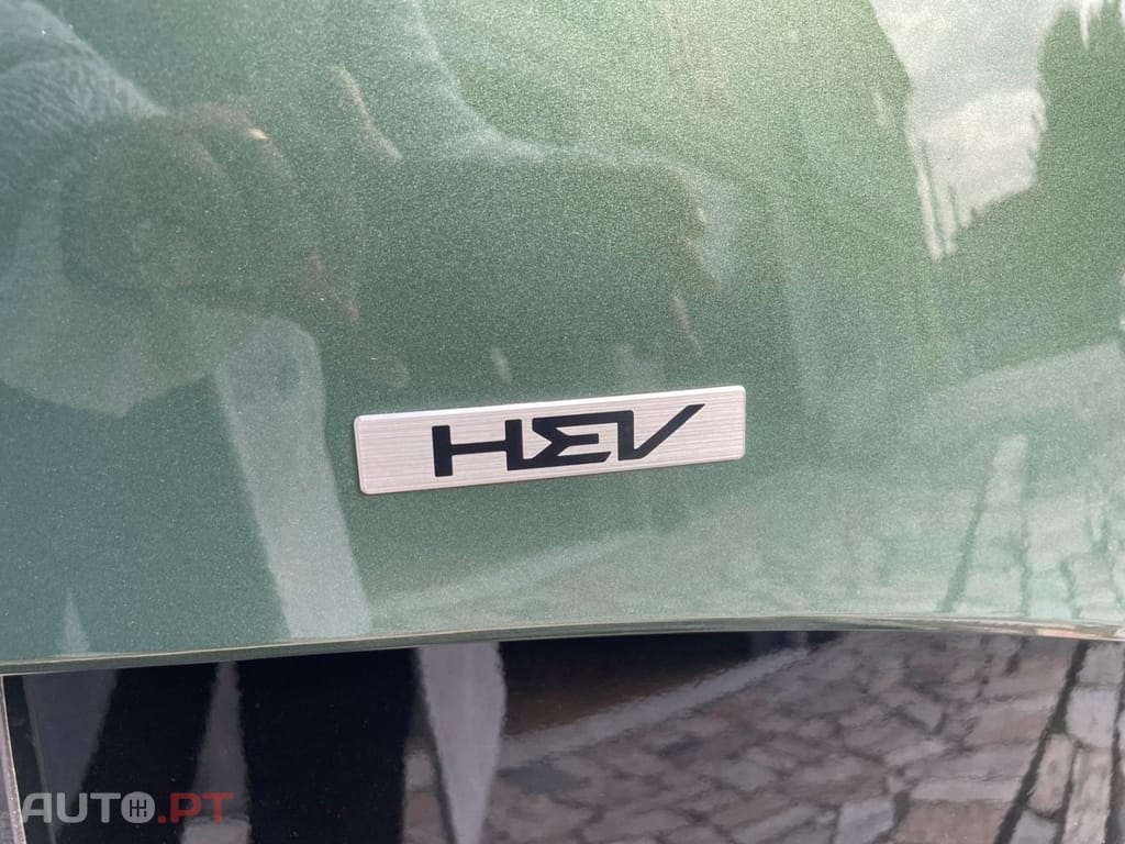 Kia Sportage 1.6 T-GDi HEV+SRF Tech