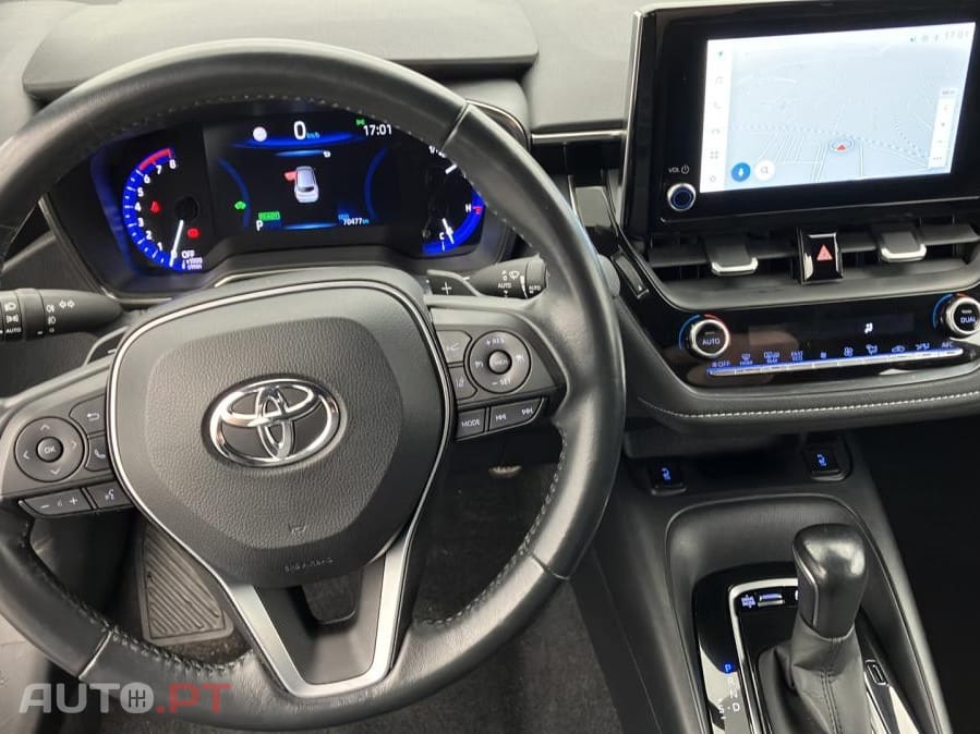 Toyota Corolla Touring Sports 2.0 Hybrid Dynamic Business