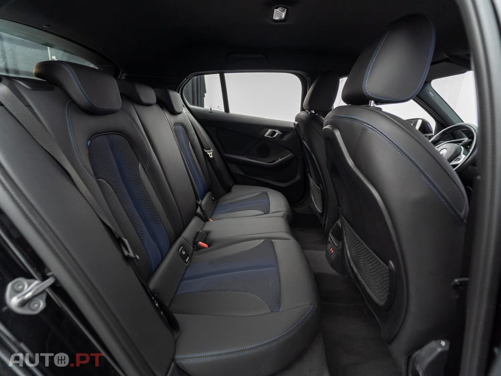 BMW 116 d Pack Desportivo M