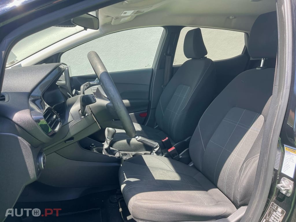 Ford Fiesta 1.1 Ti-VCT Business