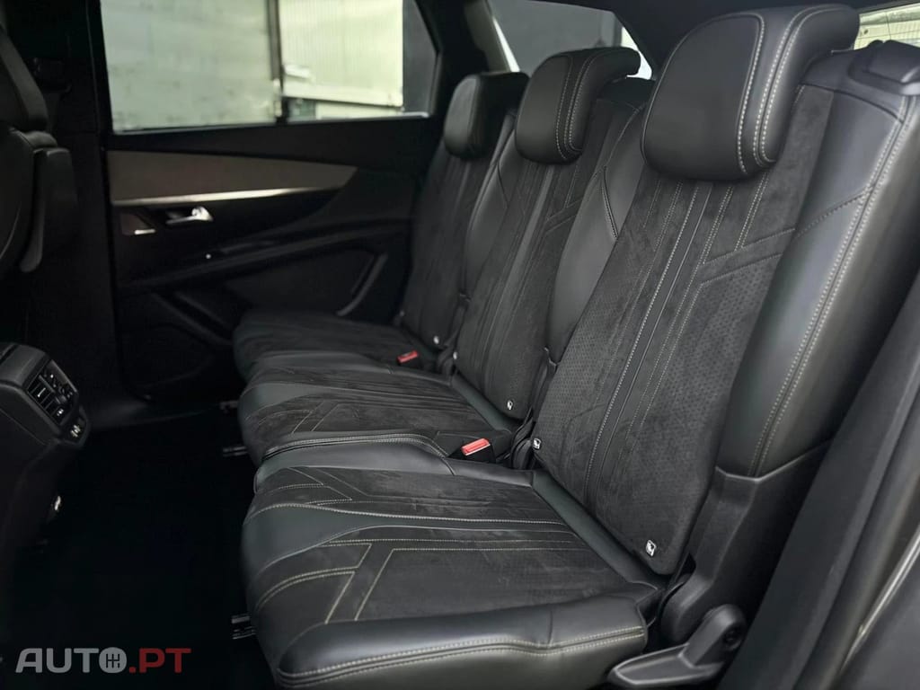 Peugeot 5008 1.5 BlueHDi GT LINE (EAT8)