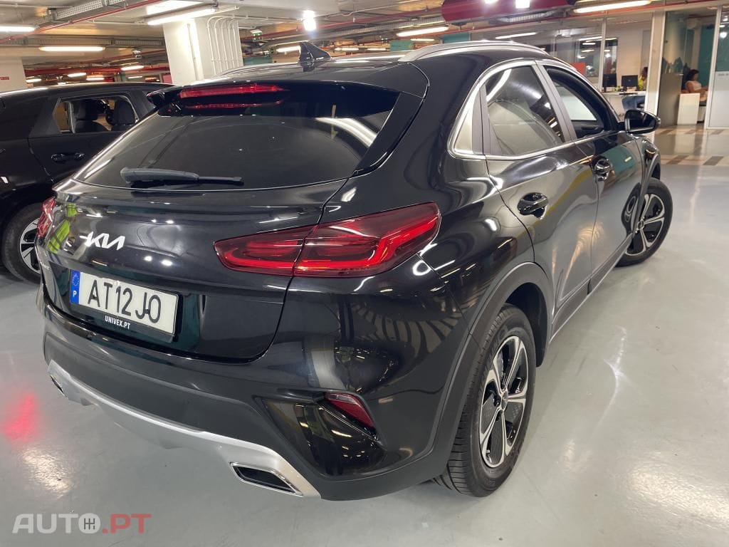 Kia Xceed 1.6 GDi PHEV Drive